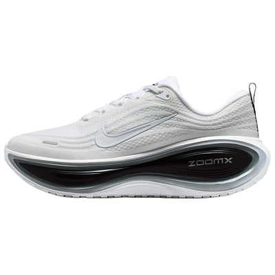 ナイキ ボメロ Nike Vomero Plus "White/Black" II7181-102
