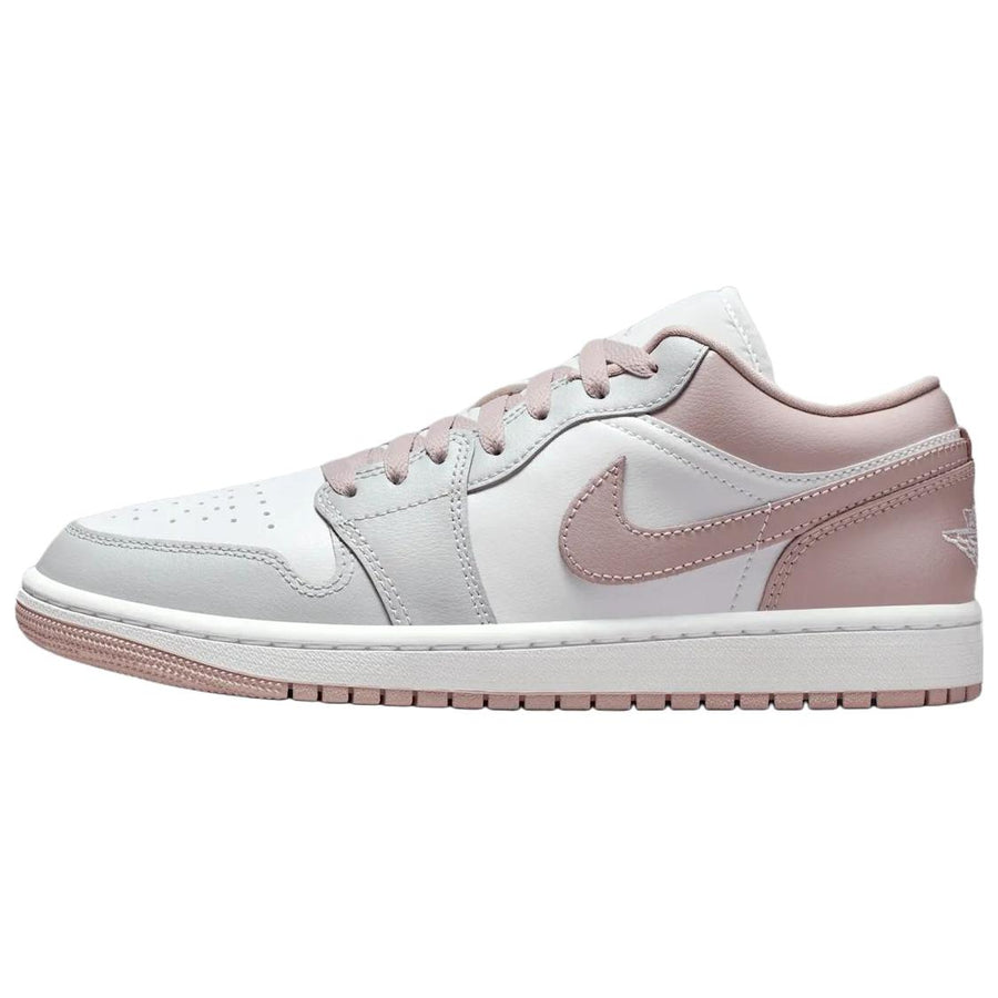 エアジョーダン1 Nike Women's Air Jordan 1 Low "Particle Rose" DC0774-606