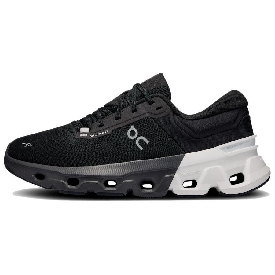 オン On Cloudflyer5 "Black/White" 3ME30010299