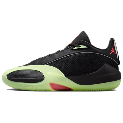 ジョーダン Nike Jordan Triangle "Black/Barely Volt" IO0424-001