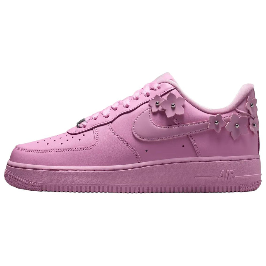 ナイキ エアフォース1 Nike Women's Air Force 1 '07 "Florette/Pink Rise" IR8637-600