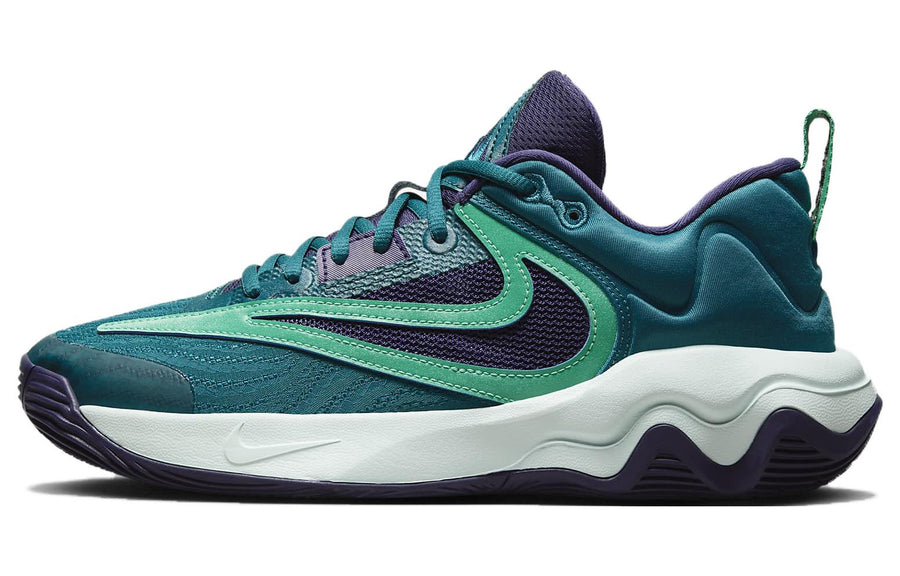 ナイキ Nike Giannis Immortality 3 "Geode Teal/Stadium Green/Purple Ink/Jade Ice" DZ7534-301