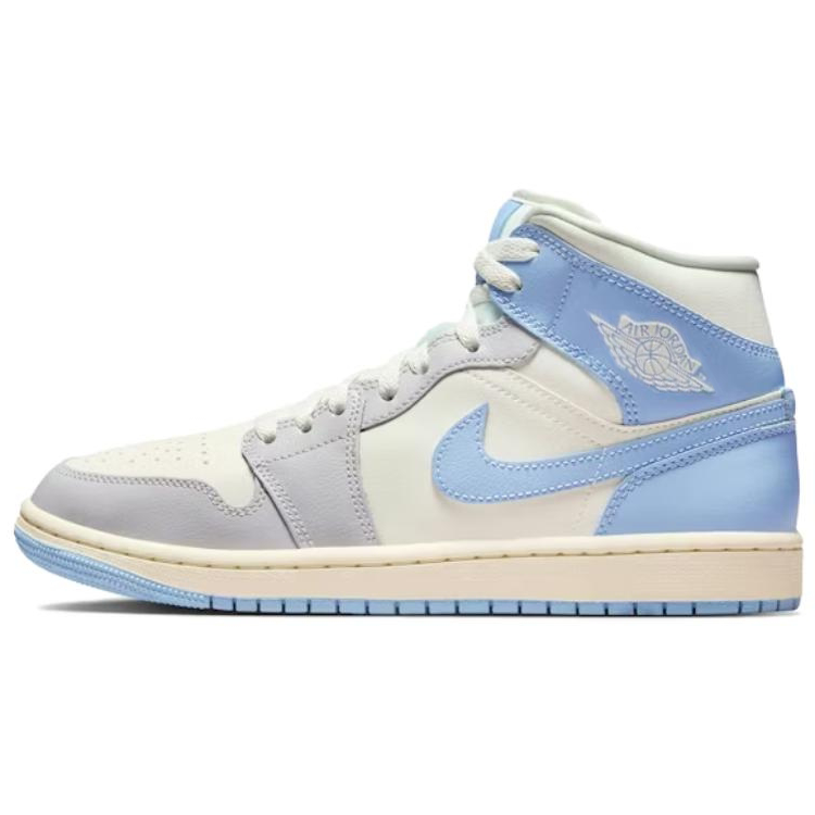 エアジョーダン1 Nike Women's Air Jordan 1 Mid "Psychic Blue/Sail" BQ6472-402