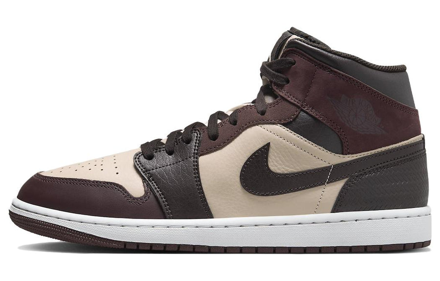 エアジョーダン1 Nike Air Jordan 1 Mid SE "Paris YMCA" FZ4359-200