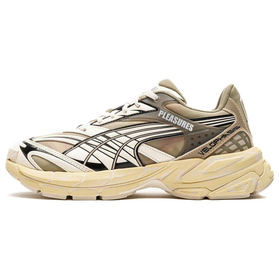 プーマ PLEASURES × Puma Velophasis Overdyed "Birch Tree/Anise Flower" 391696-02