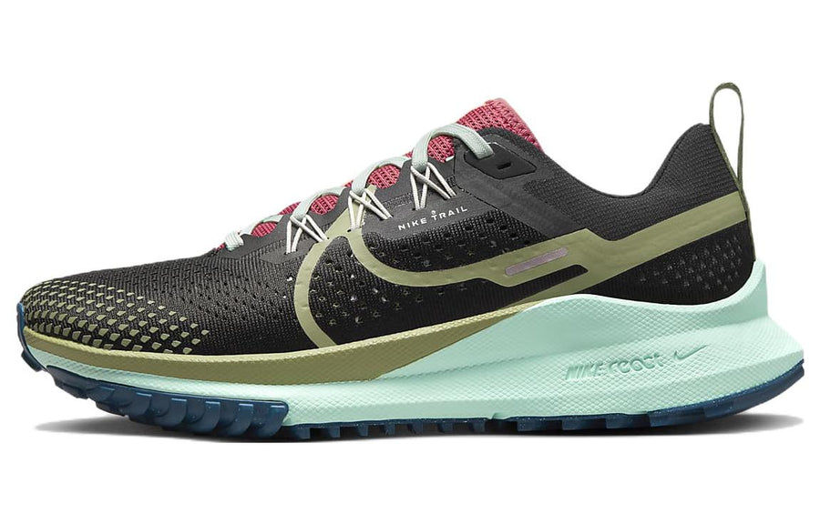 ナイキ ペガサス Nike Women's Pegasus Trail 4 "Black/Canyon Rust" DJ6159-004