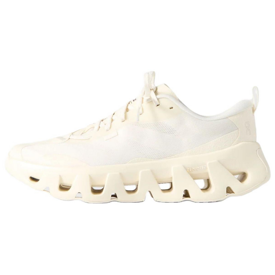 オン KITH × On K-Tech 1 "Tofu" 3MG10775560
