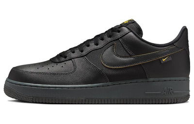 ナイキ エアフォース1 Nike Air Force 1 Low "Black/University Gold" FZ4617-001