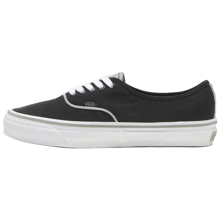 ヴァンズ オーセンティック GUCCIMAZE × Vans Premium Authentic 44 DL "Green Gecko/Black" VN000Z64HS3