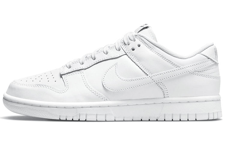 ナイキ ダンク Nike Women's Dunk Low "Triple White" DD1503-109