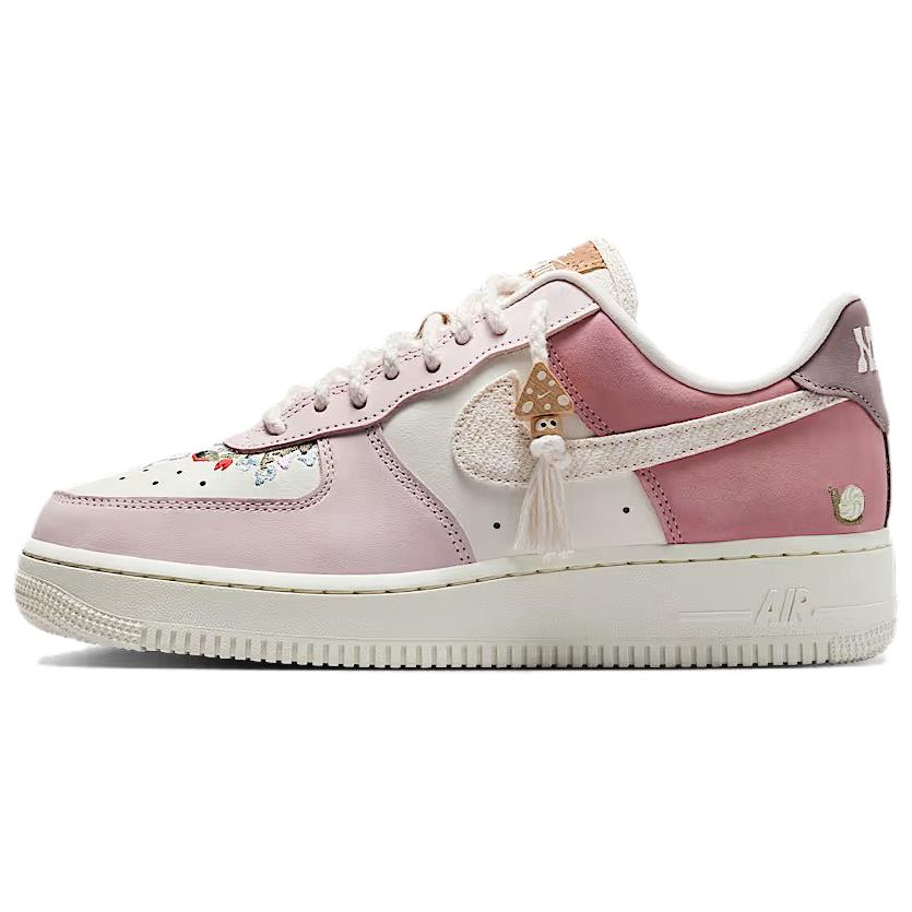 ナイキ エアフォース1 Nike Women's Air Force 1 Low "Mushroom" IB8874-111