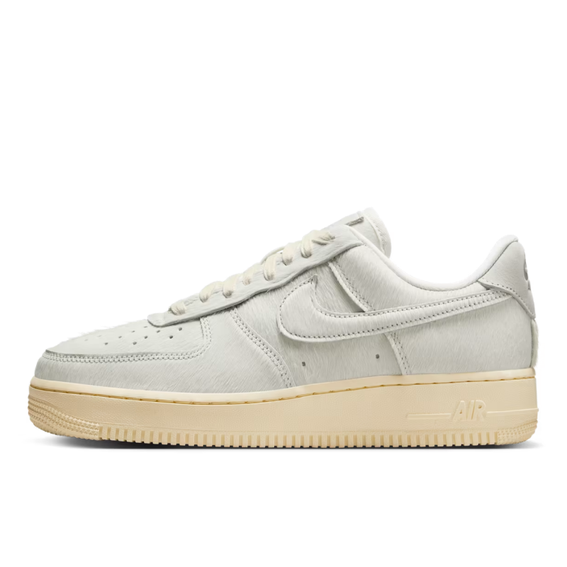ナイキ エアフォース1 Nike Women's Air Force 1 Low "Pony Hair/Sail" II7398-100