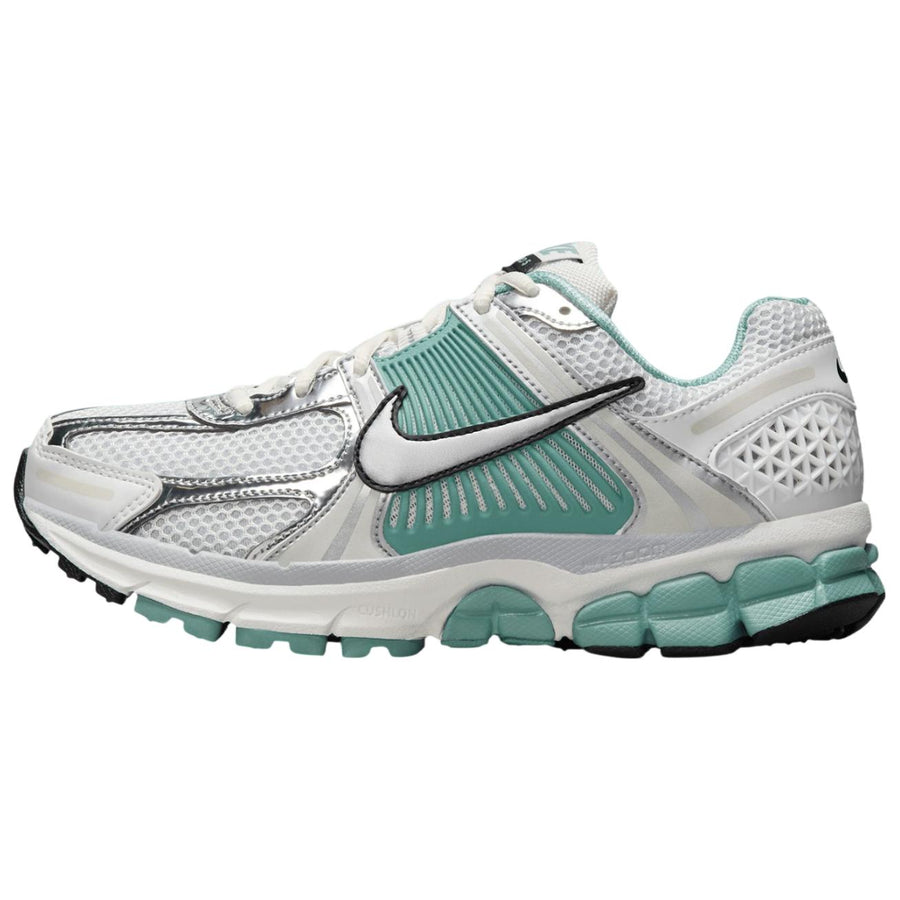 ナイキ ボメロ Nike Women's Zoom Vomero 5 "Cannon" HF1877-101