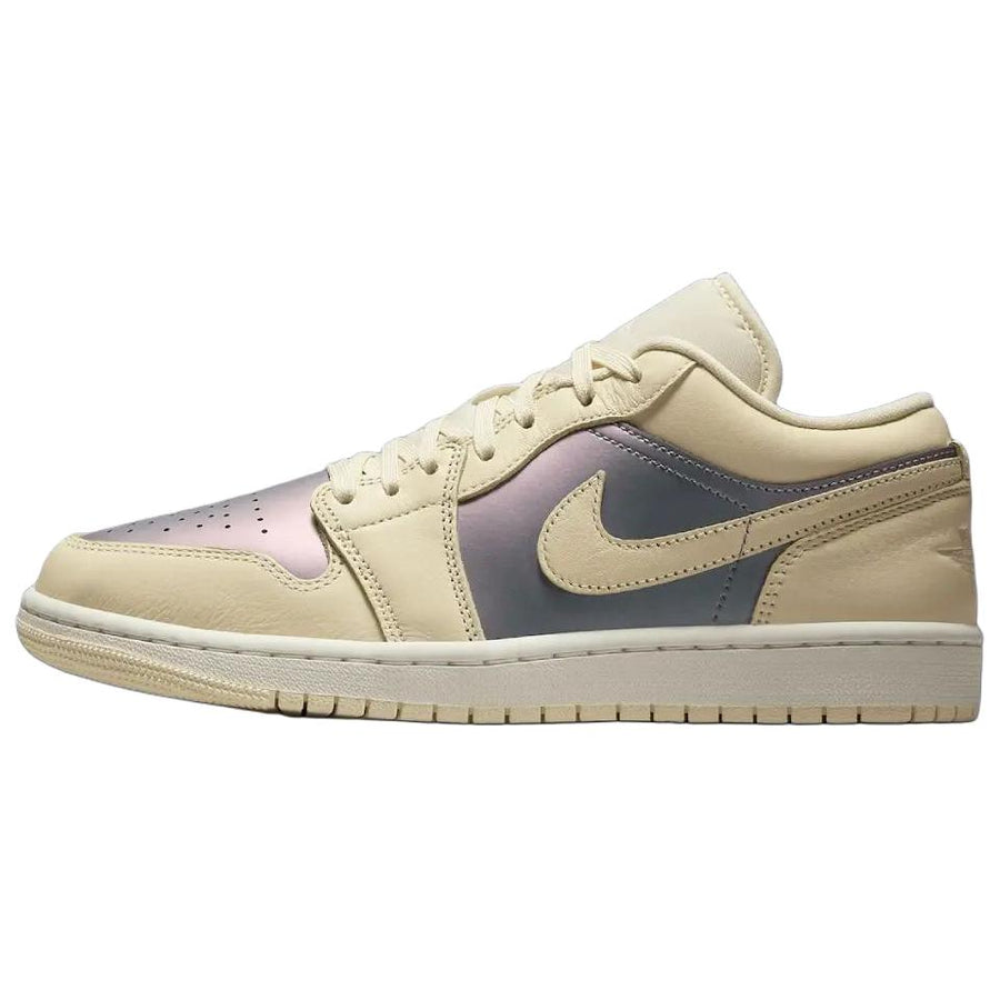 エアジョーダン1 Nike Women's Air Jordan 1 Low "Royal Tint" IH4110-104