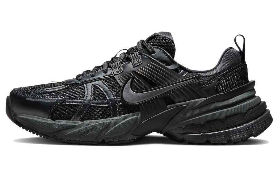 ナイキ V2K ラン Nike Women's V2K Run "Black and Anthracite" FD0736-001
