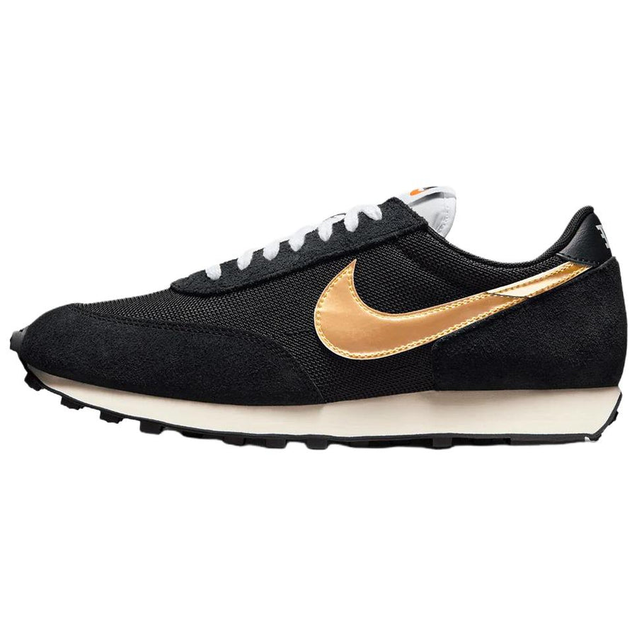 ナイキ Nike Daybreak SP "Black/Metallic Gold" BV7725-003
