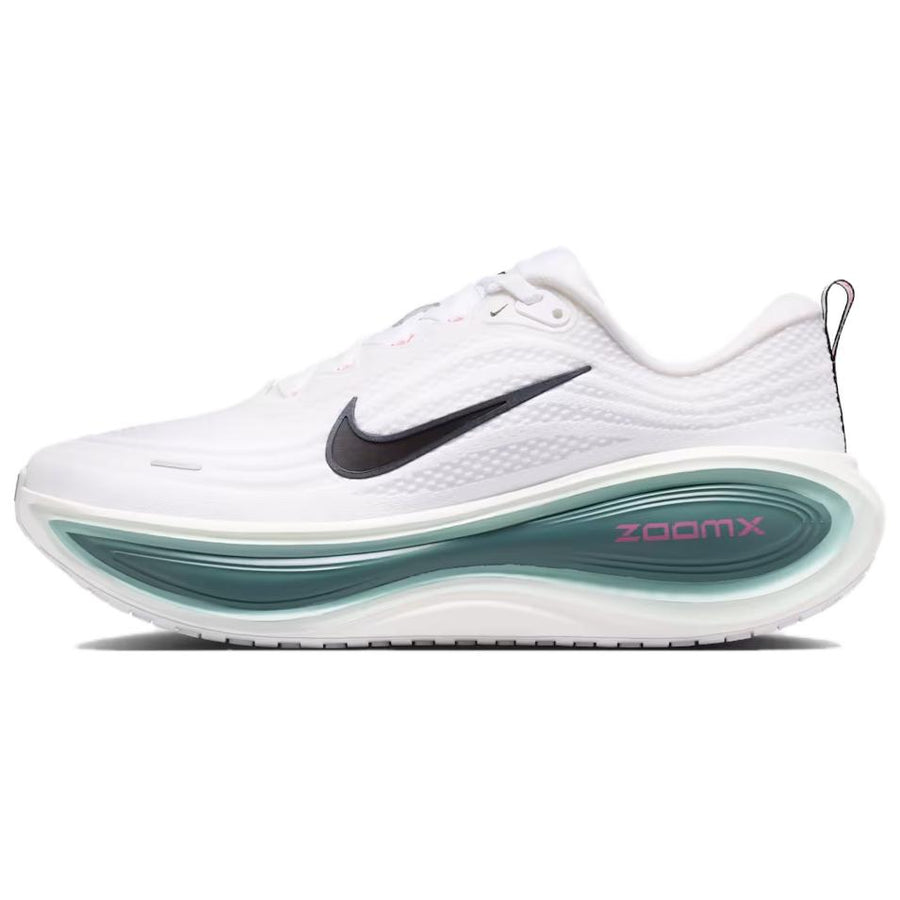 ナイキ ボメロ Nike Vomero Plus "White" HV8150-110