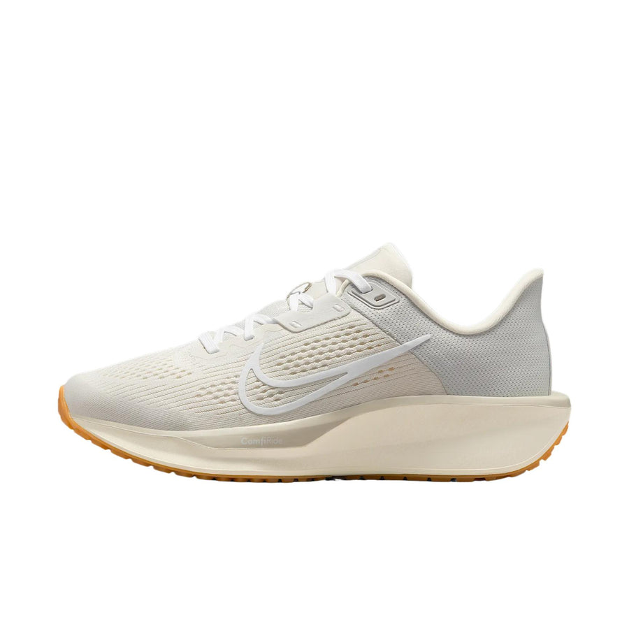 ナイキ Nike Women's Quest 6 "Light Bone/Phantom/Pale Ivory/White" IB7943-072