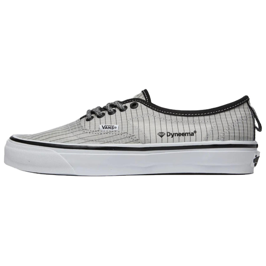 ヴァンズ オーセンティック OTW by Vans Authentic 44 HT Vibram "Black/White" VN000EH1BA2