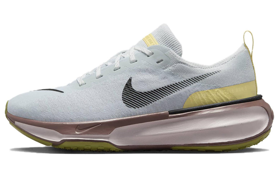 ナイキ Nike Women's Invincible 3 "Photon Dust/Summit White/Platinum Violet/Black" DR2660-005
