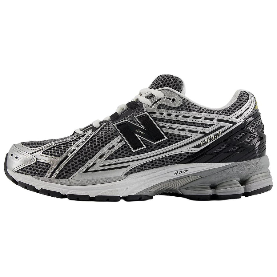 ニューバランス 1906R New Balance 1906R "Silver Metallic/Black/White" U1906RCG