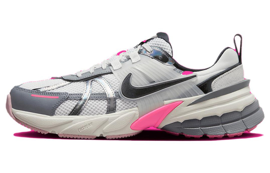 ナイキ V2K ラン Nike Women's V2K Run "Chinese New Year/Year of the Dragon" FZ5061-100