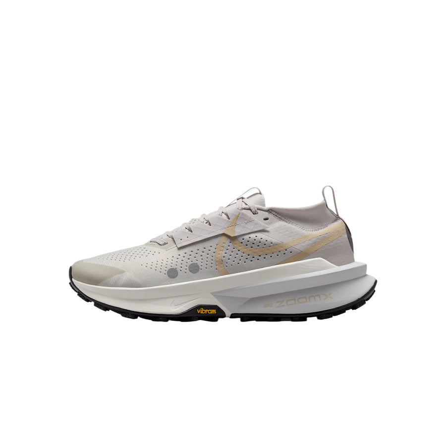 ナイキ Nike Zegama 2 "Vast Grey/Summit White/Black/Sand Drift" FD5190-010