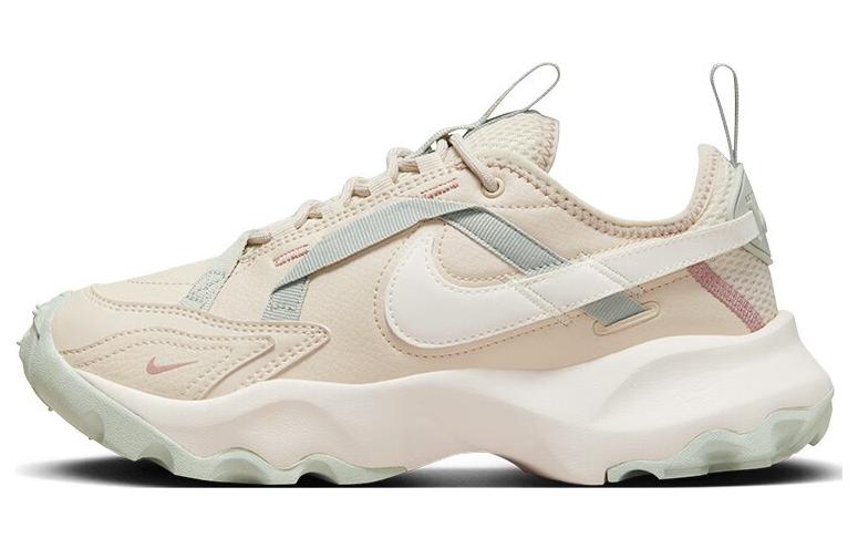 ナイキ Nike Women's TC 7900 "Light Orewood Brown/Diffused Taupe/Light Silver/Sail" DD9682-102