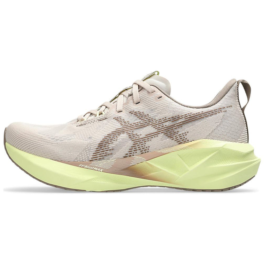 アシックス ノヴァブラスト Asics Women's Novablast 5 "Mineral Beige/Taupe Grey" 1012B765-250