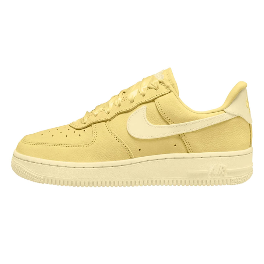 ナイキ エアフォース1 Nike Air Force 1 Low "Soft Yellow" IR0871-700