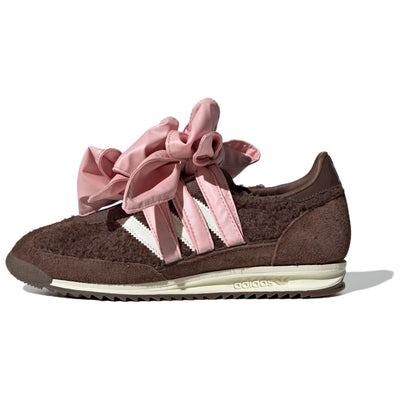 アディダス SL72 Caroline Hu × adidas Women's SL 72 OG "Brown" JH7341