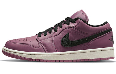 エアジョーダン1 Nike Women's Air Jordan 1 Low SE "Light Mulberry/Black/Light Bone" DC7268-500