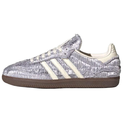 アディダス サンバ Caroline Hu × adidas Women's Samba "Silver Metallic/Cream White/Gum" JP9283