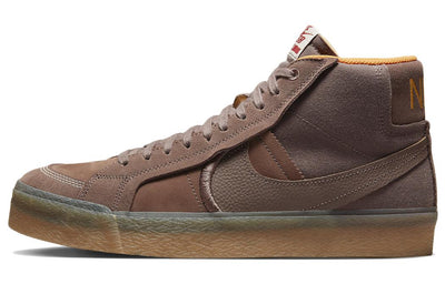 ナイキ SB ブレーザー Nike SB Blazer Mid "Plum Ecrlipse/Kumquad" DV5468-200