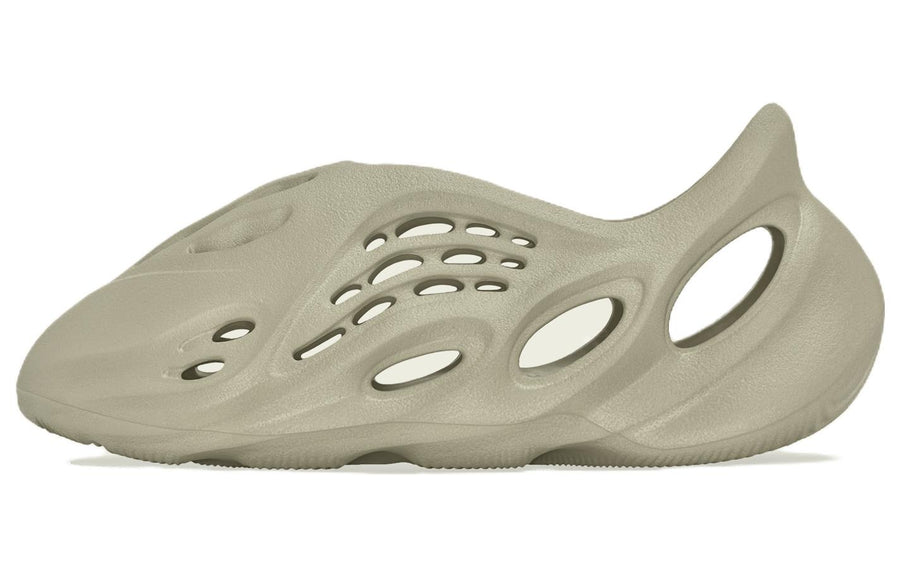 アディダス イージー adidas YEEZY Foam Runner "Stone Salt" GV6840