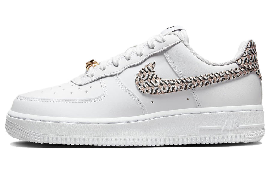 ナイキ エアフォース1 Nike Women's Air Force 1 Low United in Victory "White" DZ2709-100