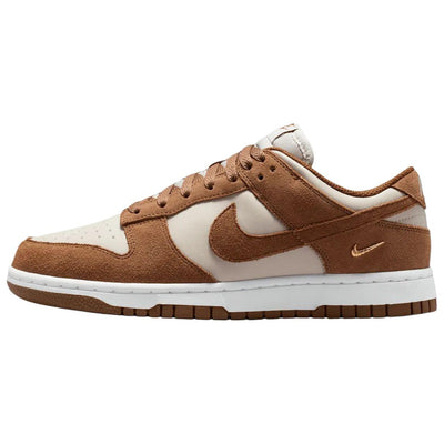 ナイキ ダンク Nike Women's Dunk Low Suede "Light British Tan/Cream 2" IO4244-200