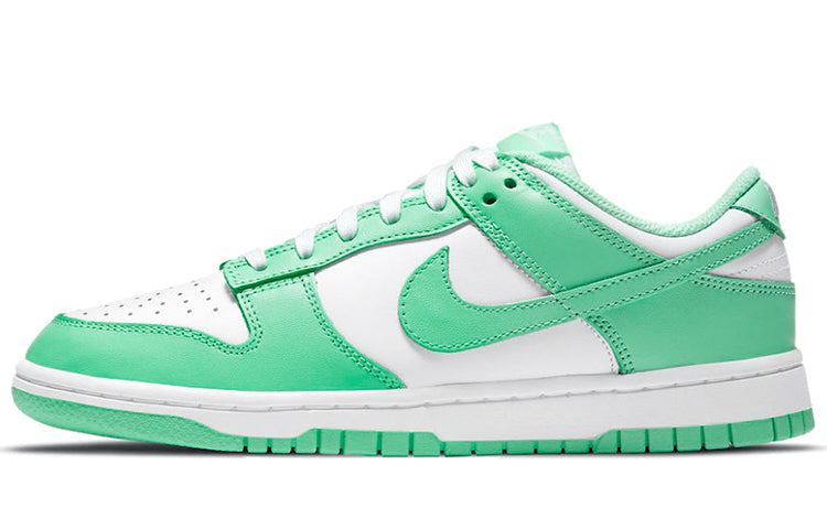 ナイキ ダンク Nike Women's Dunk Low "Green Glow" DD1503-105