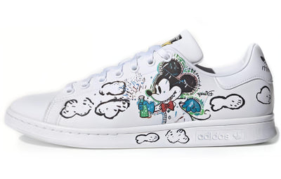 アディダス スタンスミス Disney × adidas Stan Smith "Mickey Mouse" GZ8841