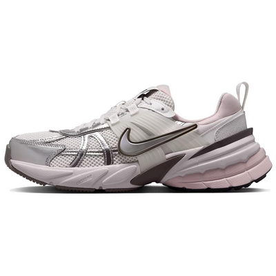 ナイキ V2K ラン Nike Women's V2K Run "Platinum Tint/Summit White/Cave Stone/Metallic Silver" FD0736-010