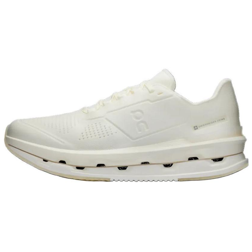 オン On Cloudrise Cyclon "Undyed" 3ME10560481