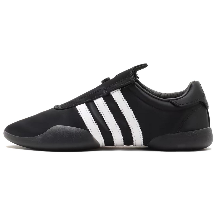 アディダス テコンドー atmos Pink × adidas Women's Taekwondo Mei "Black Satin" JR8001