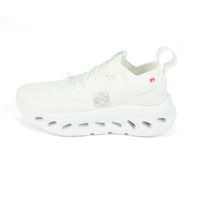 オン LOEWE × On Women's Cloudtilt "All White" 3WD30310108