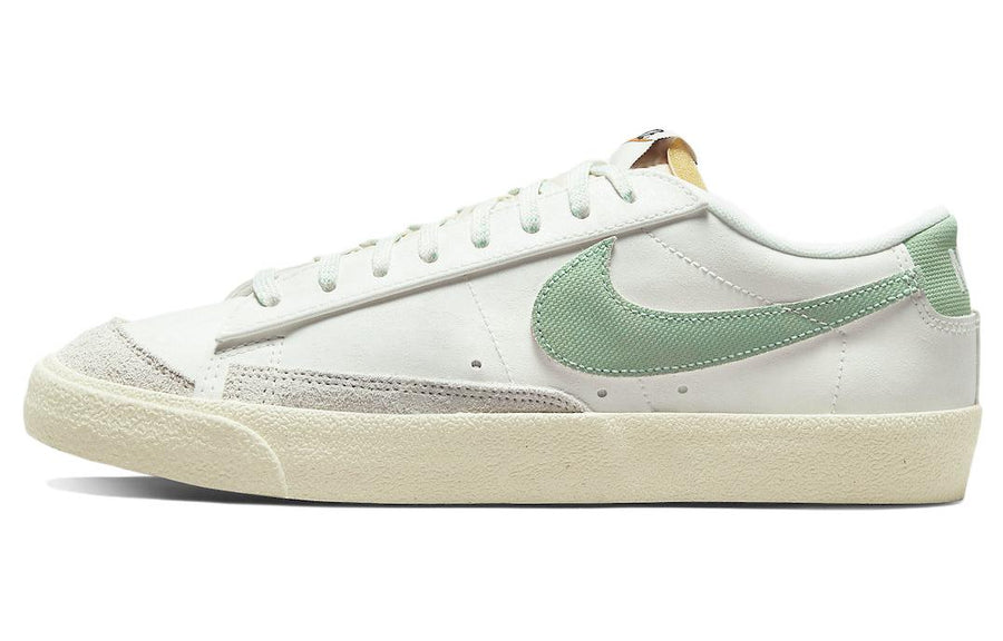 ナイキ ブレーザー Nike Blazer 77 Low Premium Certified Fresh "Sail" DO9799-100