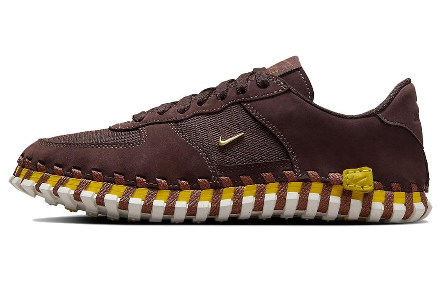 ナイキ Jacquemus × Nike Women's J Force 1 Low LX "Earth" DR0424-200
