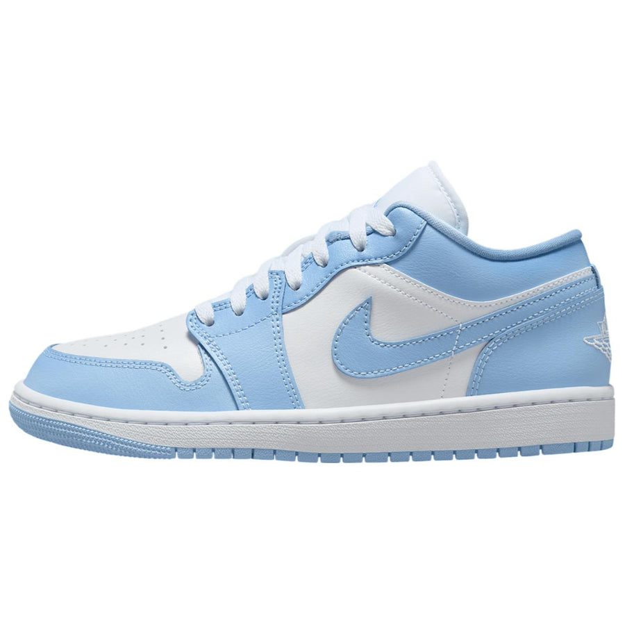 エアジョーダン1 Nike Women's Air Jordan 1 Low "Aluminum" (2025) DC0774-142