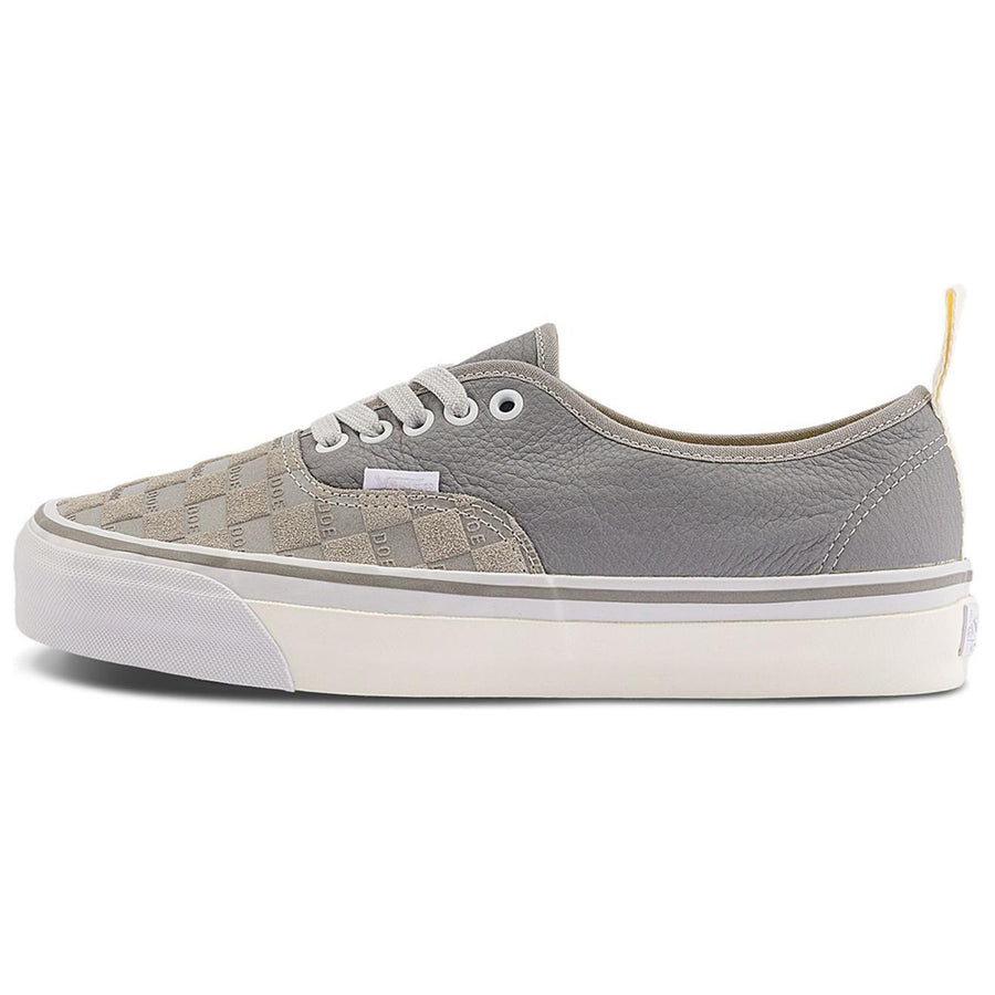 ヴァンズ オーセンティック Doe × Vans Authentic 44 "Drizzle Grey/Alloy Grey" VN000CQAEM1