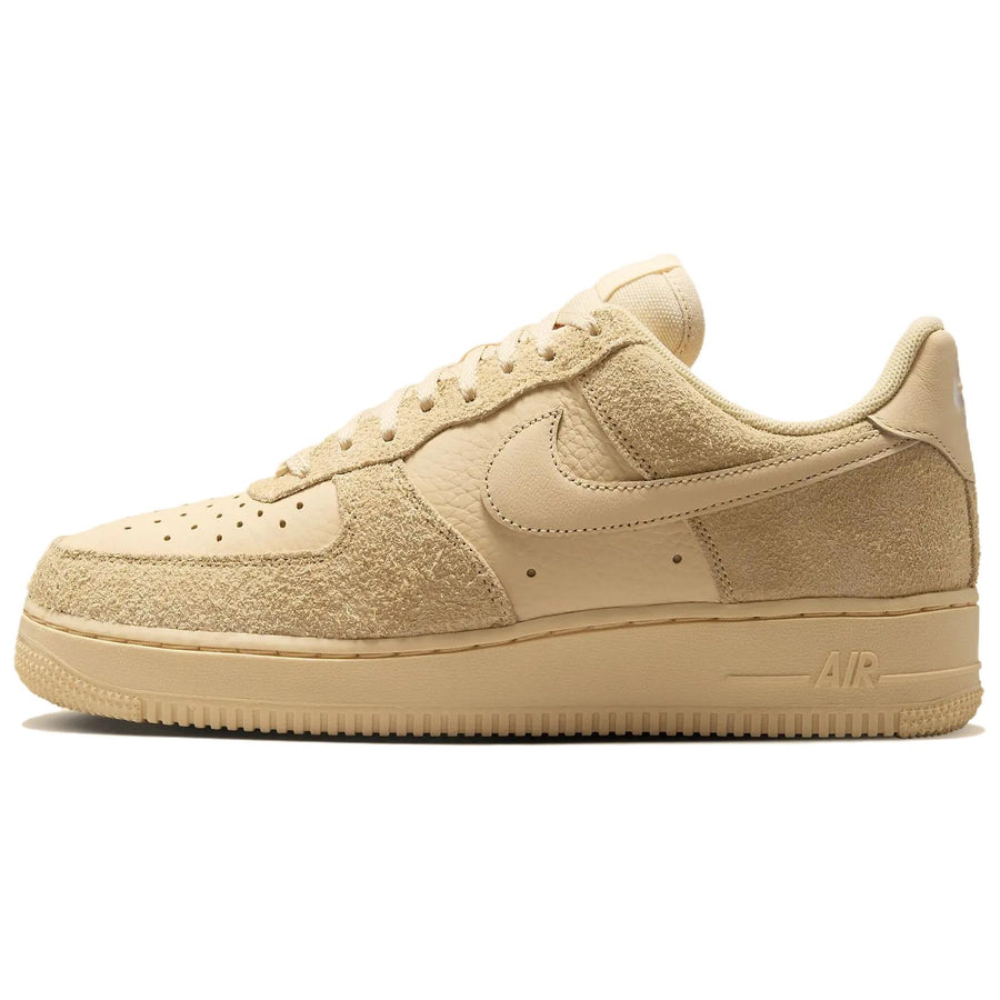 ナイキ エアフォース1 Nike Women's Air Force 1 Low '07 LX "Pale Vanilla" IB4001-200