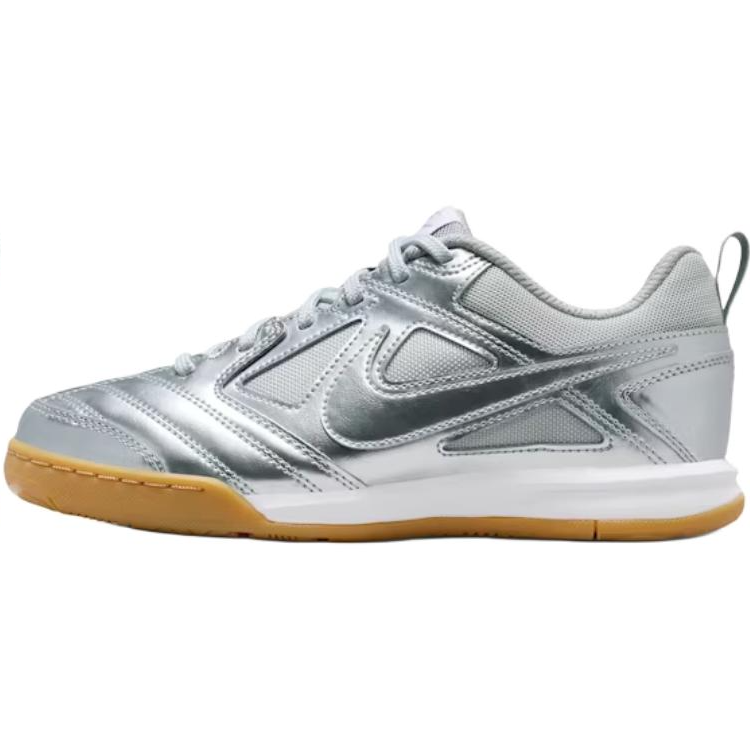 ナイキ Nike GS Gato LV8 "Metallic Silver/White/Gum Light Brown" II7084-001