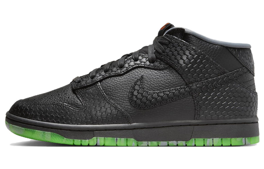 ナイキ ダンク Nike Dunk Mid PRM "Halloween" FQ8749-010